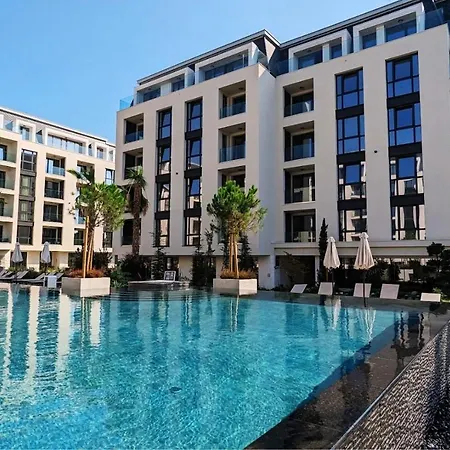 Luxury In Complex Azur - Next To The ! Apartment Saints Constantine and Helena