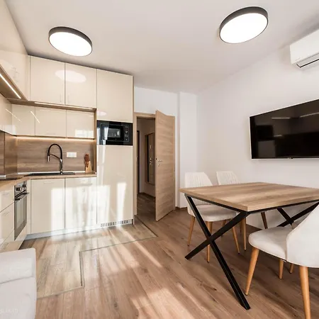 Апартаменти Luxury In Complex Azur - Next To The ! Pools &