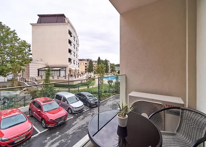 Luxury In Complex Azur - Next To The ! شقة