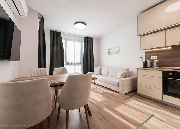 Luxury In Complex Azur - Next To The ! شقة سينتس قسطنطين وهيلينا